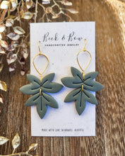 Load image into Gallery viewer, Large Leaf Dangle
