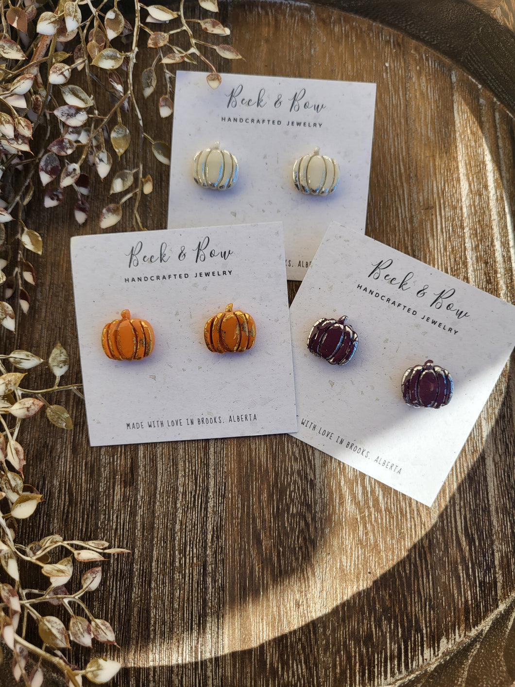 Mini Pumpkin Metallic Stud